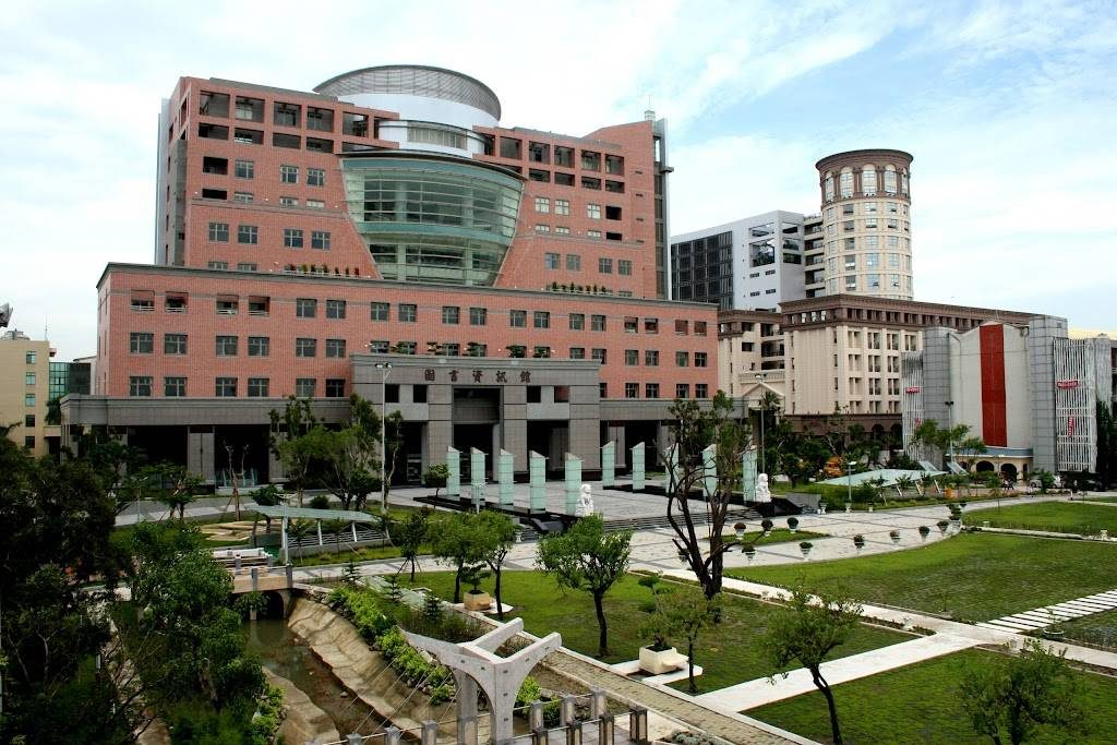 dai hoc con son kunshan 05 Toà nhà giảng dạy tại Đại học Côn Sơn (Kun Shan University) – Du học Đài Loan