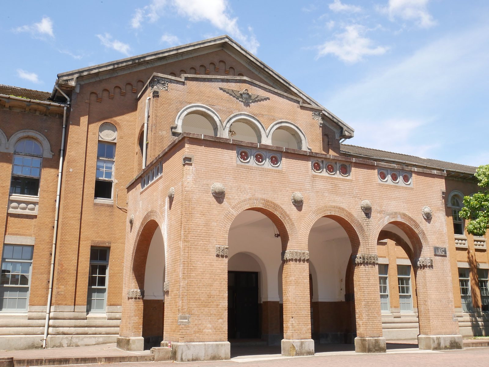 Một góc khuôn viên Đại học Quốc lập Đài Loan (National Taiwan University) – NTU