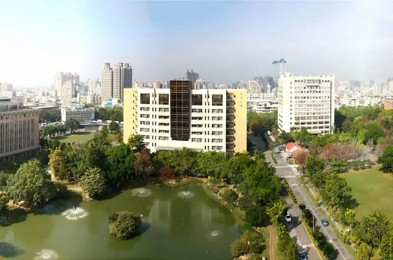 dai hoc quoc lap trung hung nchu 04 Quang cảnh khuôn viên Đại học Quốc lập Trung Hưng (National Chung Hsing University, NCHU) – Du học Đài Loan