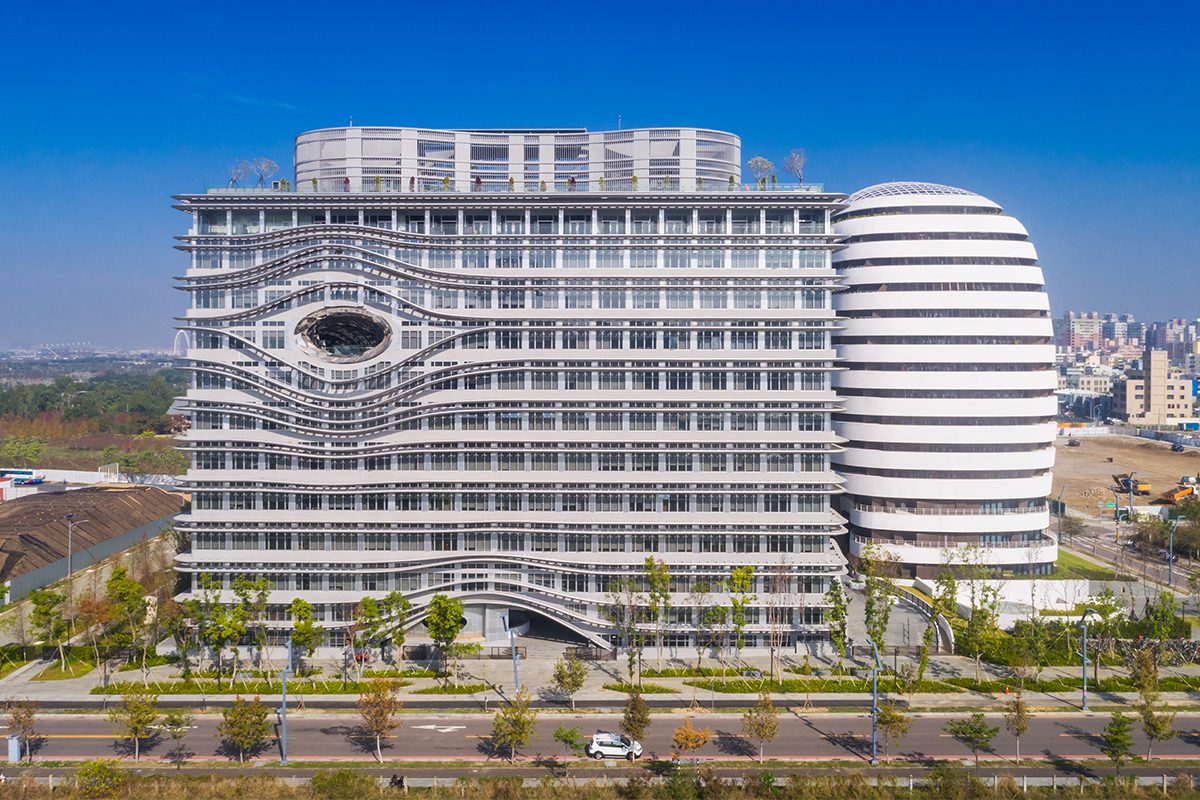 Một góc khuôn viên Đại Học Y Dược Trung Quốc (China Medical University)