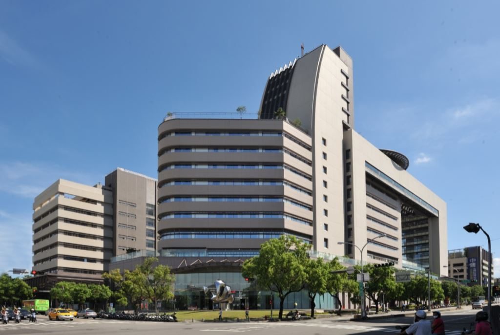 Cơ sở vật chất hiện đại tại Đại Học Y Dược Trung Quốc (China Medical University)