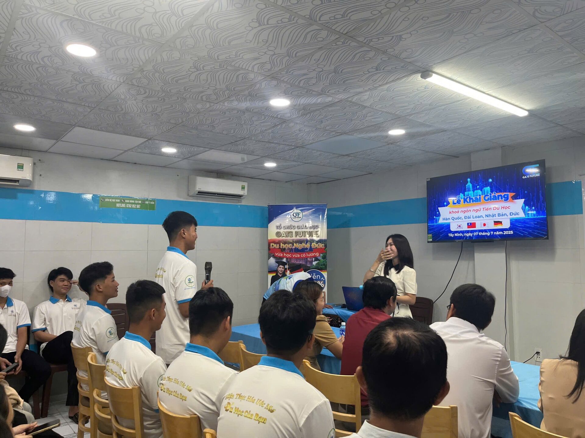 khai giang tieng han quoc 28 Cộng đồng học viên Gate Future du học thạc sĩ Hàn Quốc