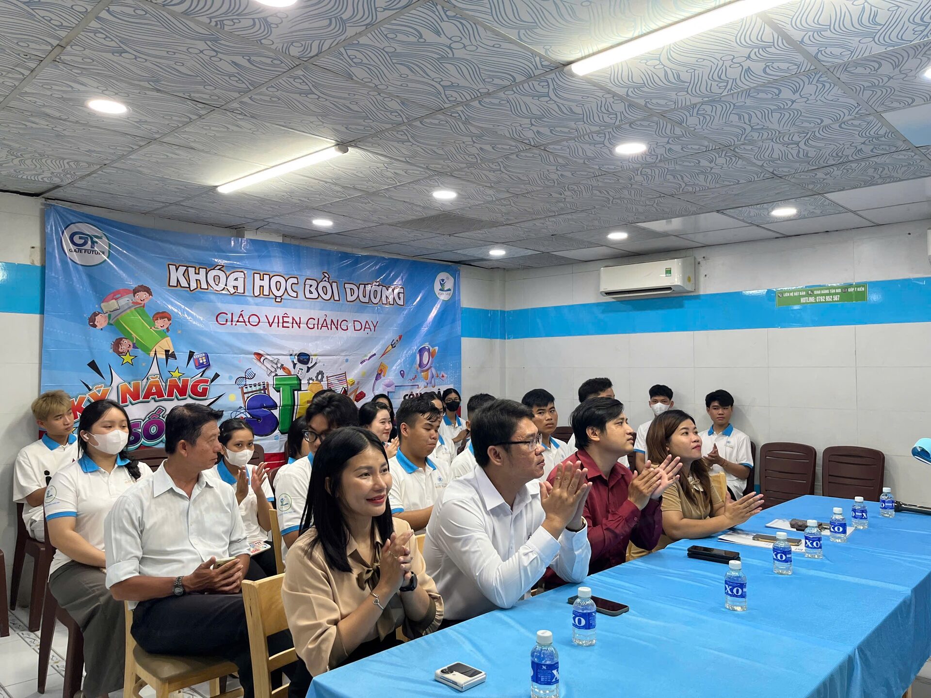 khai giang tieng han quoc 46 Học viên Gate Future tại buổi tư vấn chọn trường đại học Hàn Quốc